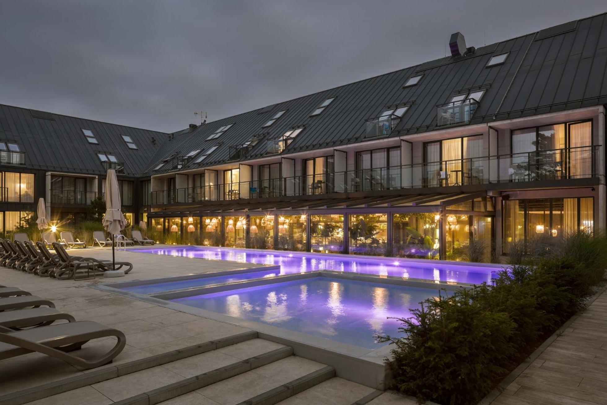 Hotel Saltic Resort & Spa Łeba Buitenkant foto